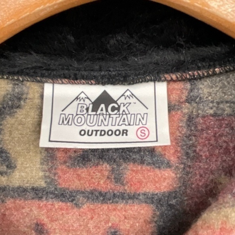 Black Mountain Outdoor Fleece Vest, W/Faux Fur Collar Size Small K19 - Picture 5 of 5
